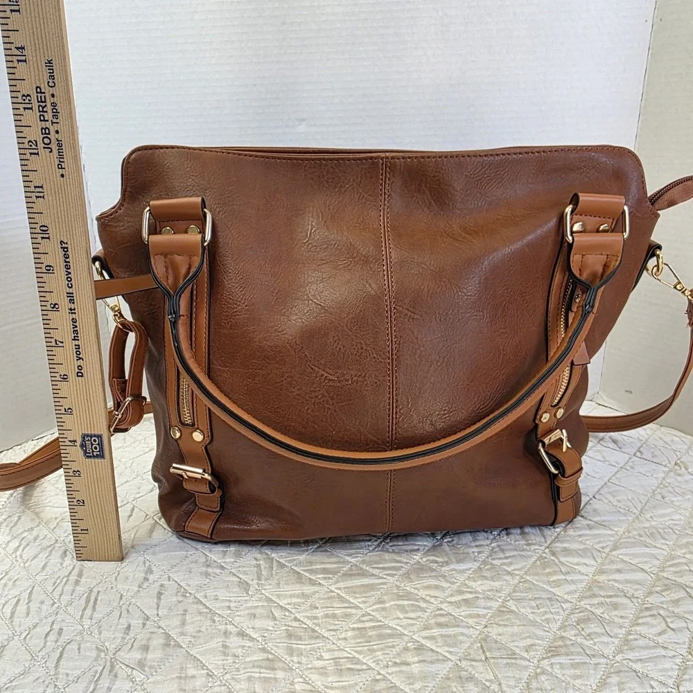 New Brown Soft Faux Leather Elegant Hobo Tote Bag with Crossbody Strap for Women